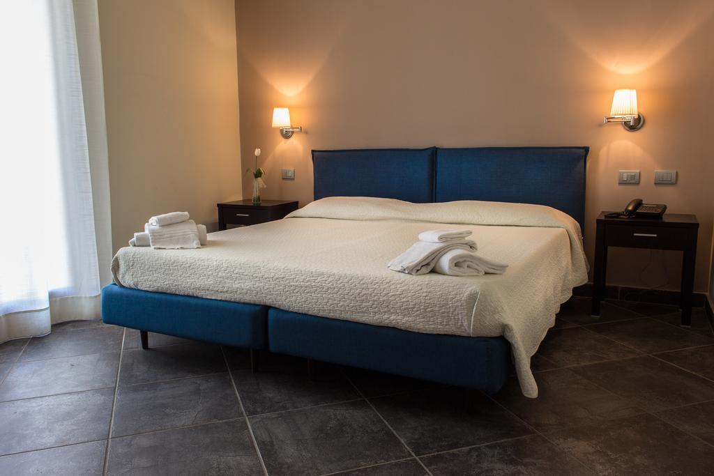 Hotel La Cavalera Augusta Eksteriør bilde