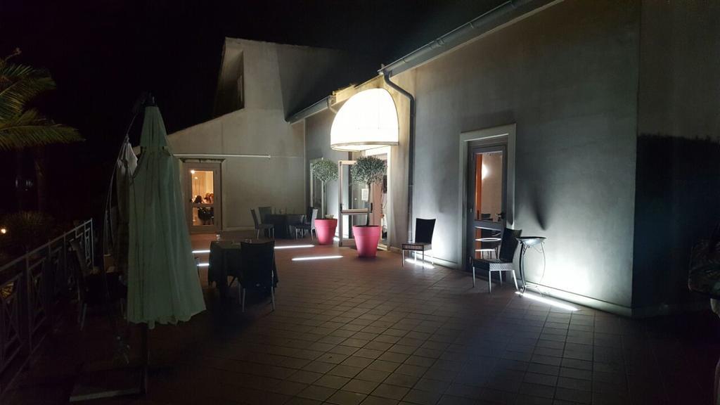 Hotel La Cavalera Augusta Eksteriør bilde